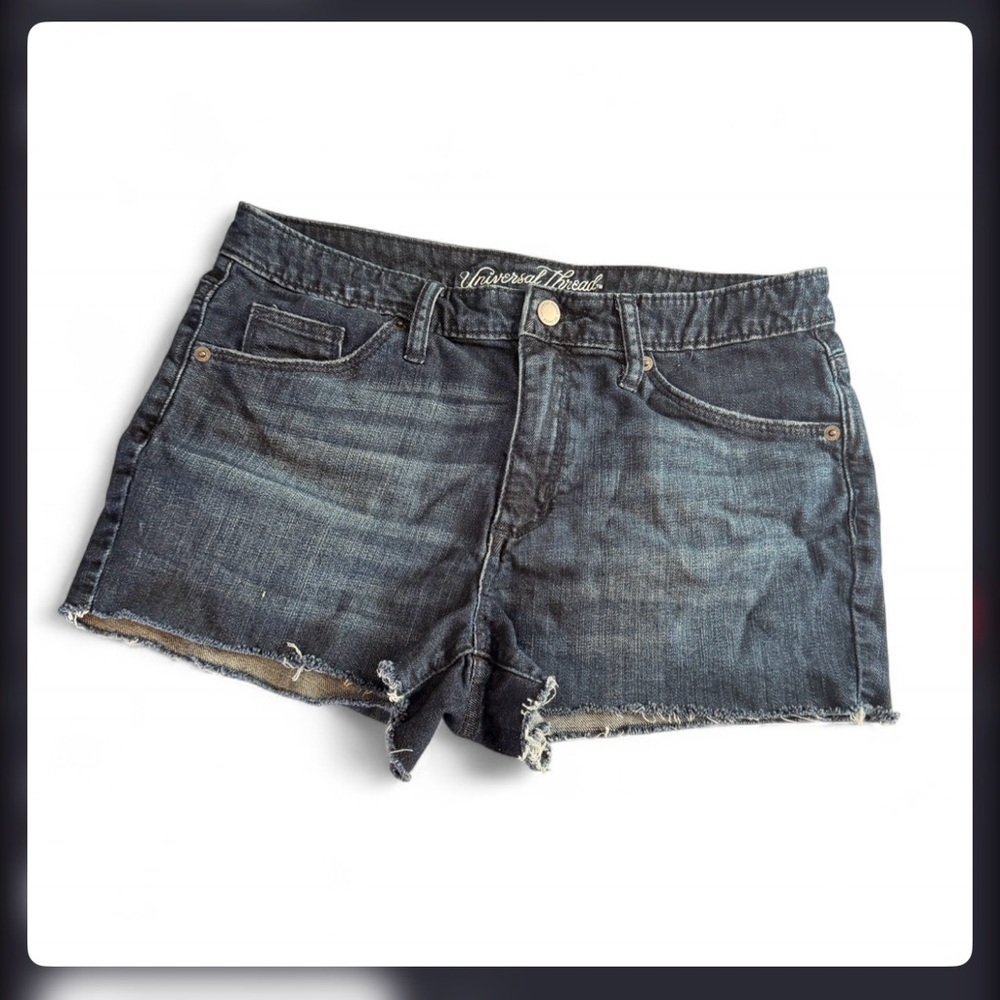Women’s Universal Thread Dark Navy Denim Shorts Size 8/29 R